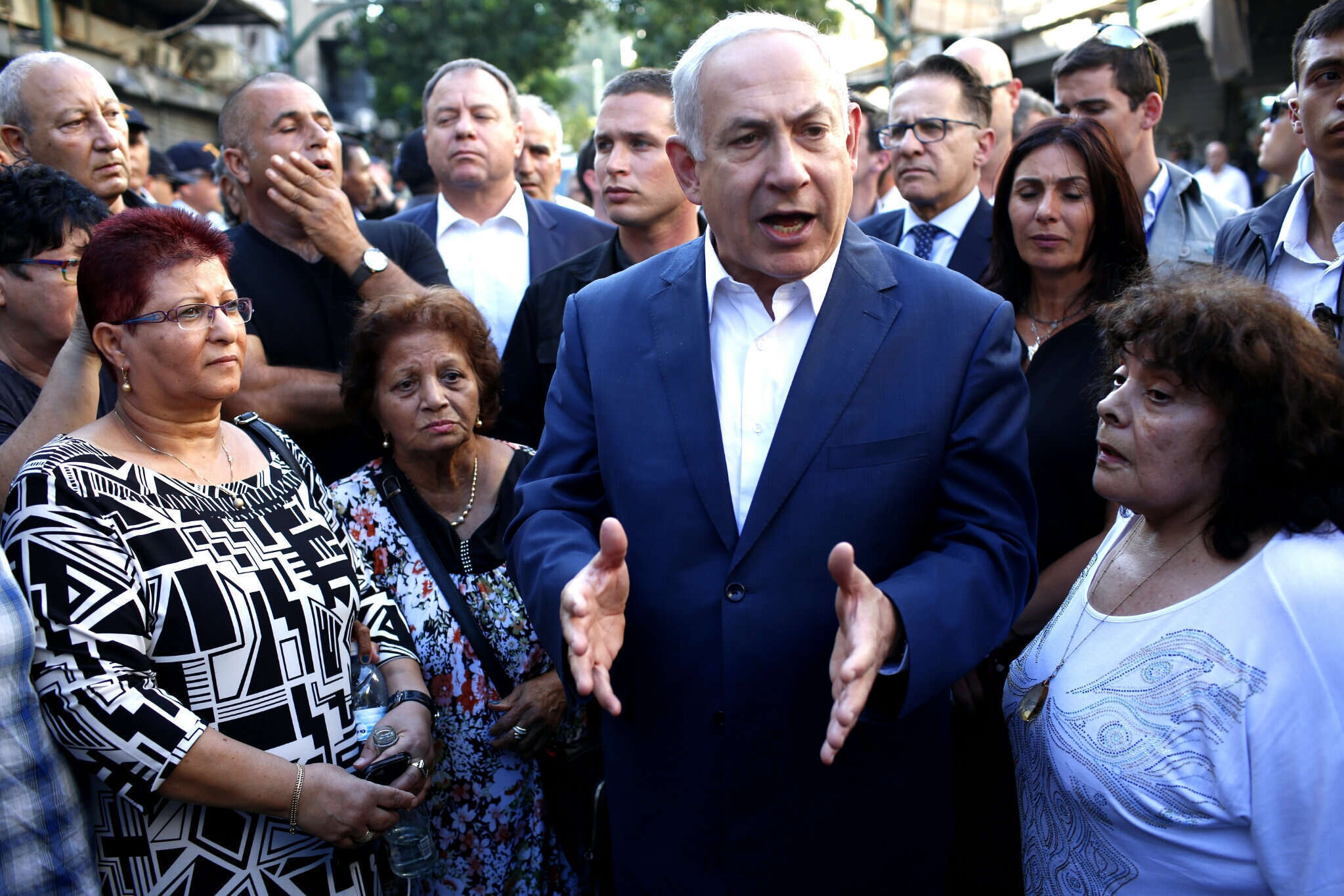 בנימין נתניהן עם תושבי דרום ת"א. | אבישג שאר ישוב