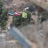 דגל חיזבאללה, לבנון ופלסטין מול מטולה, השבוע. | אייל מרגולין ג'יני