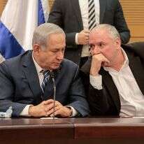דודי אמסלם ובנימין נתניהו. | אורן בן חקון