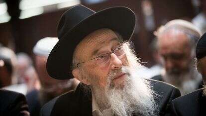 הרב צבי ישראל טאו. | יונתן זינדלפלאש90