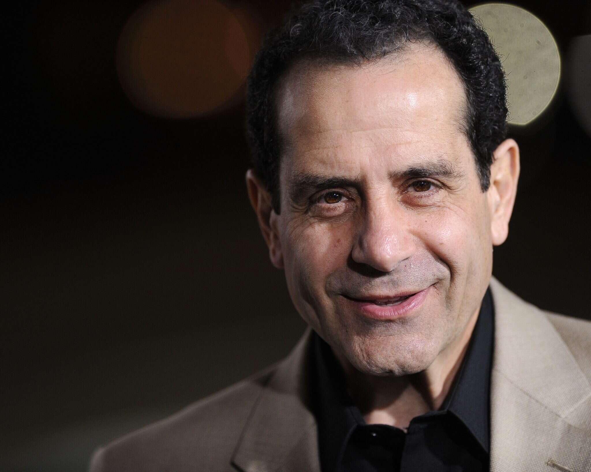 טוני שלהוב. | EPA