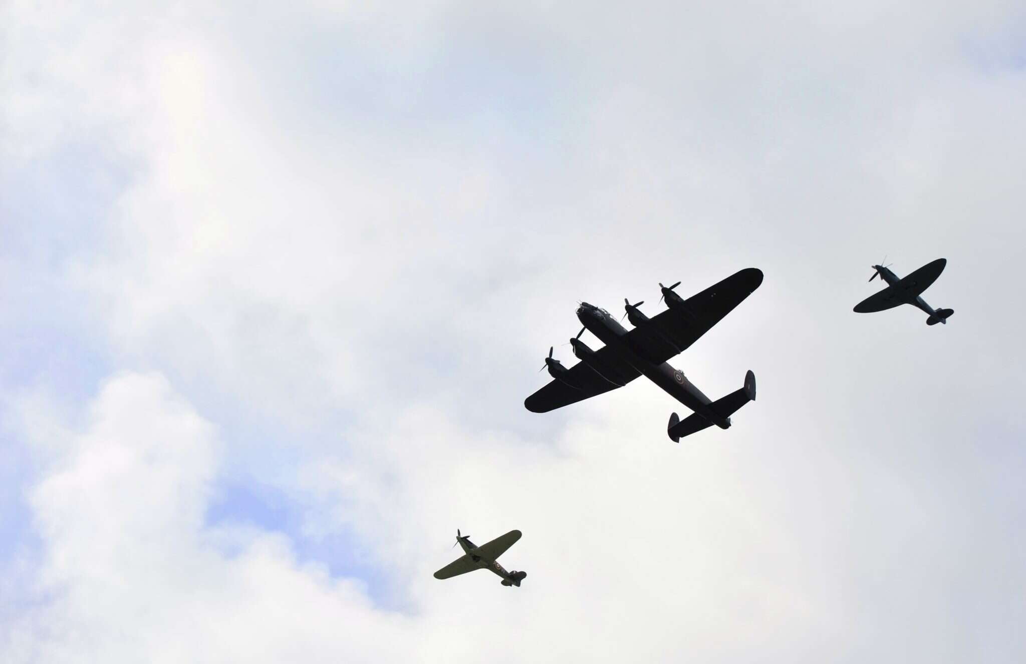מפציצים בדרך למתקפה. | שאטרסטוק