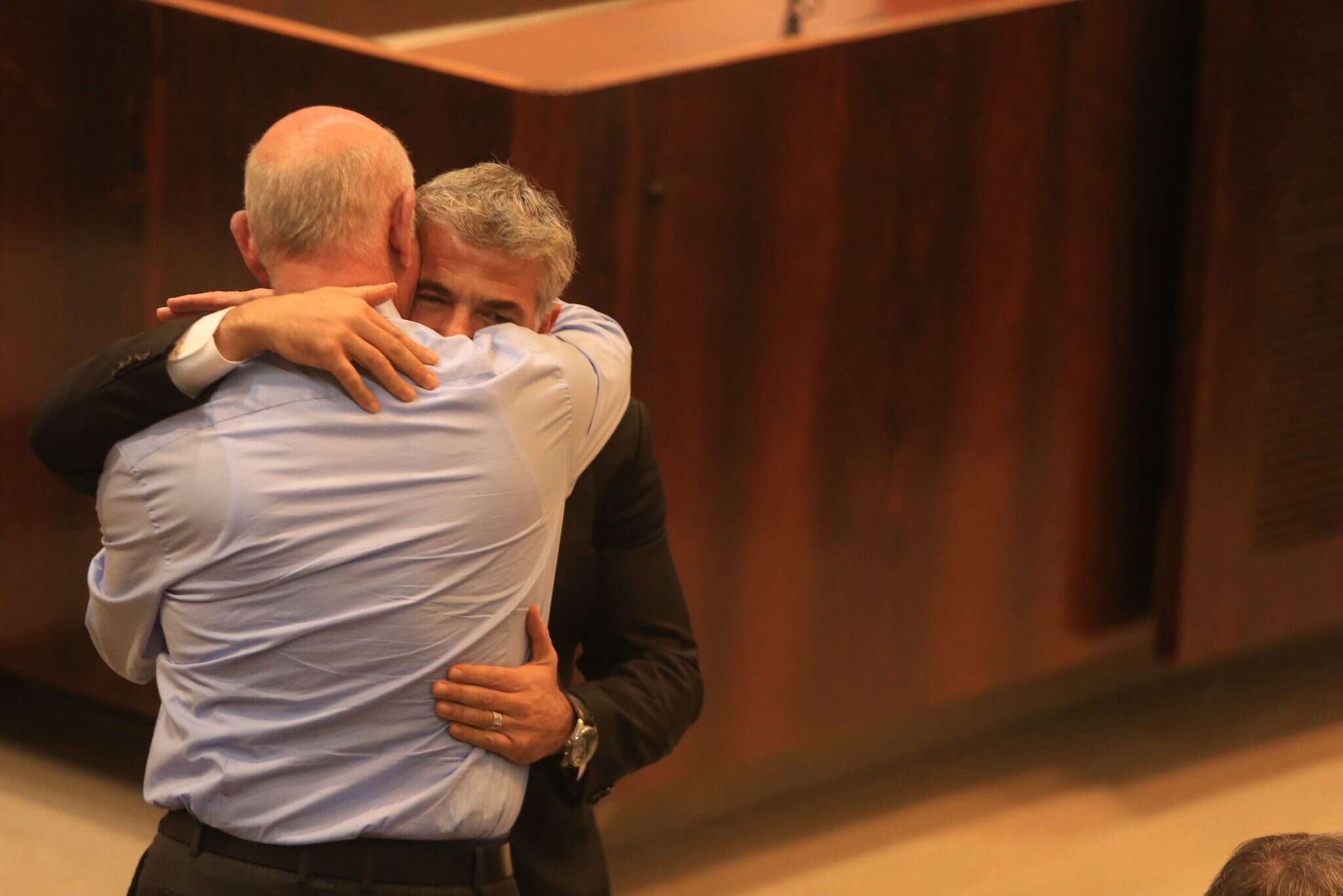 יאיר לפיד ויעקב פרי. | מרים צחי