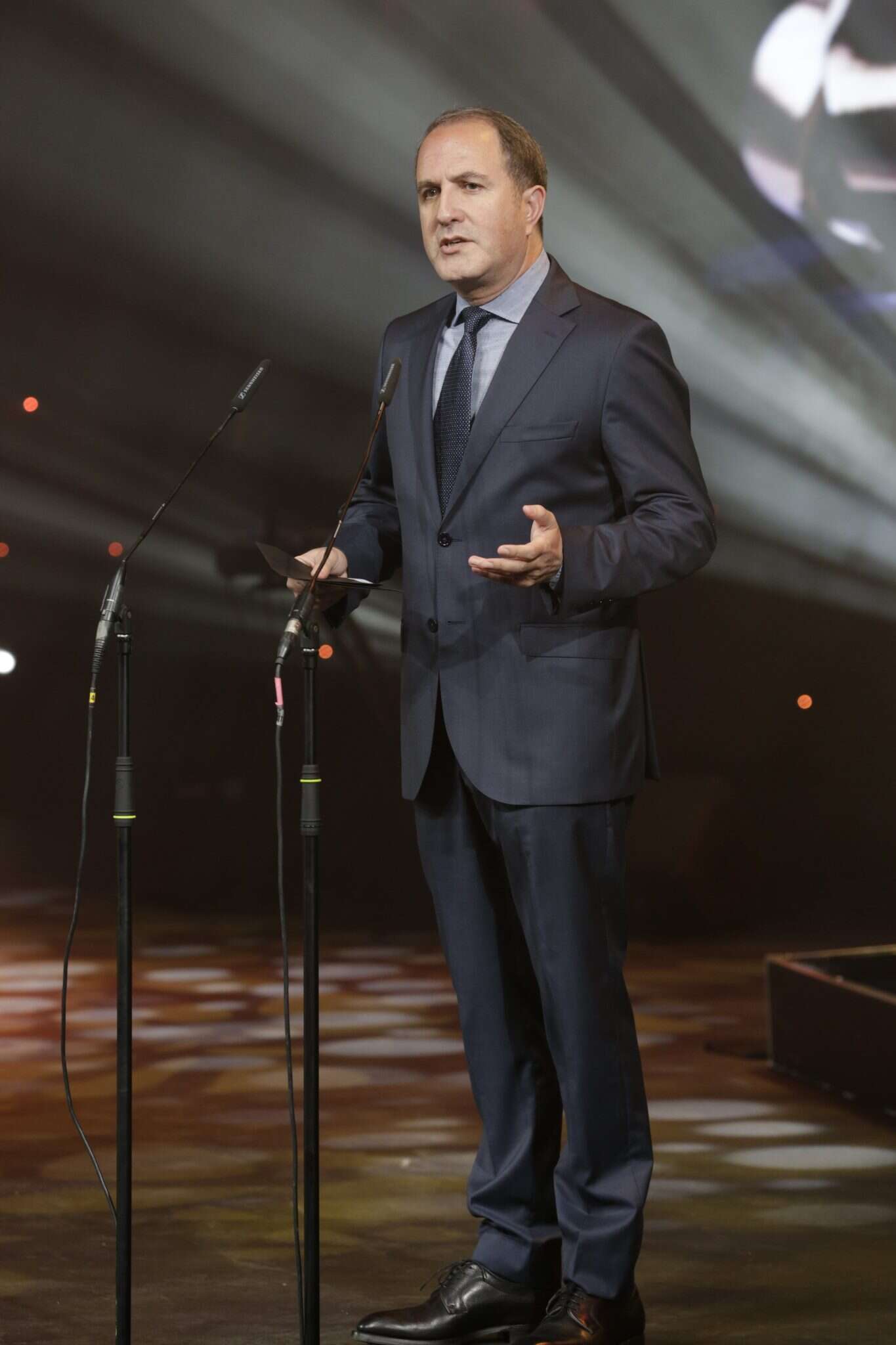 ד"ר יחיאל לסרי. | יהודה פרץ ד"ר יחיאל לסרי. | יהודה פרץ