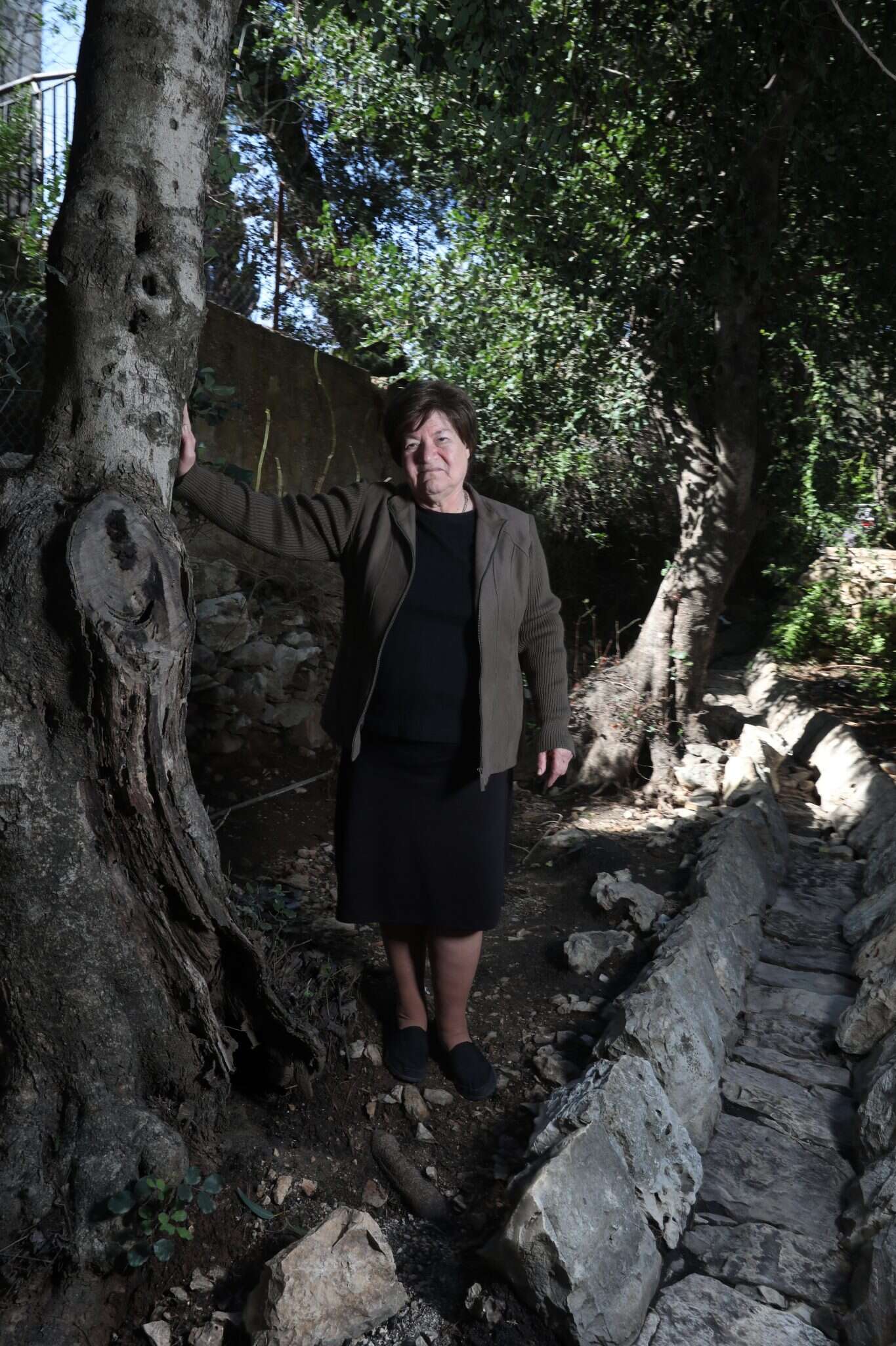 צביה גרינפלד. | מרים צחי