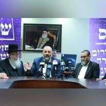 משה גפני, אריה דרעי ויעקב ליצמן. | מרים צחי משה גפני, אריה דרעי ויעקב ליצמן. | מרים צחי