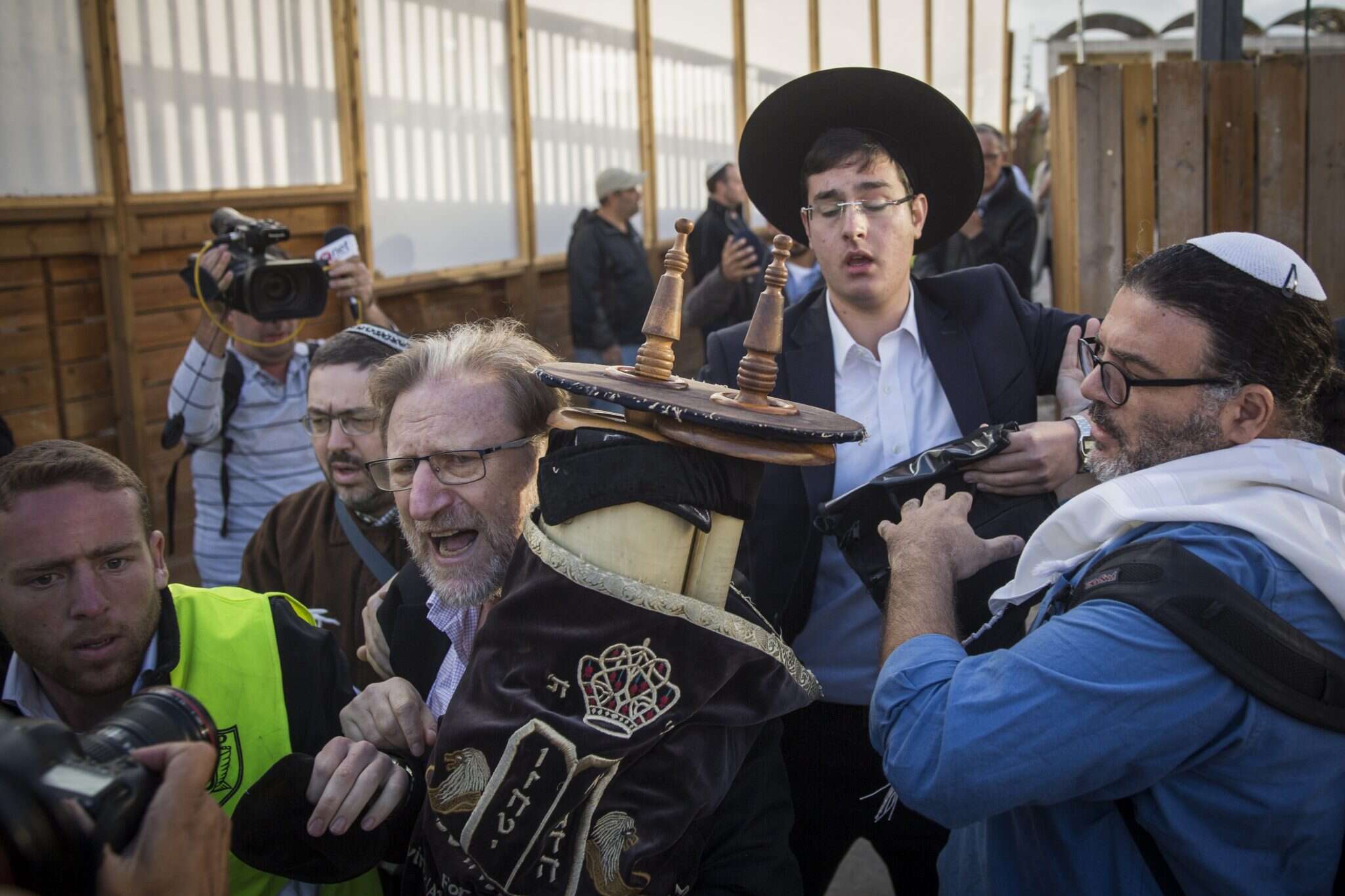 עימות בין חרדים לרפורמים בכותל המערבי. | הדס פרוש/פלאש 90