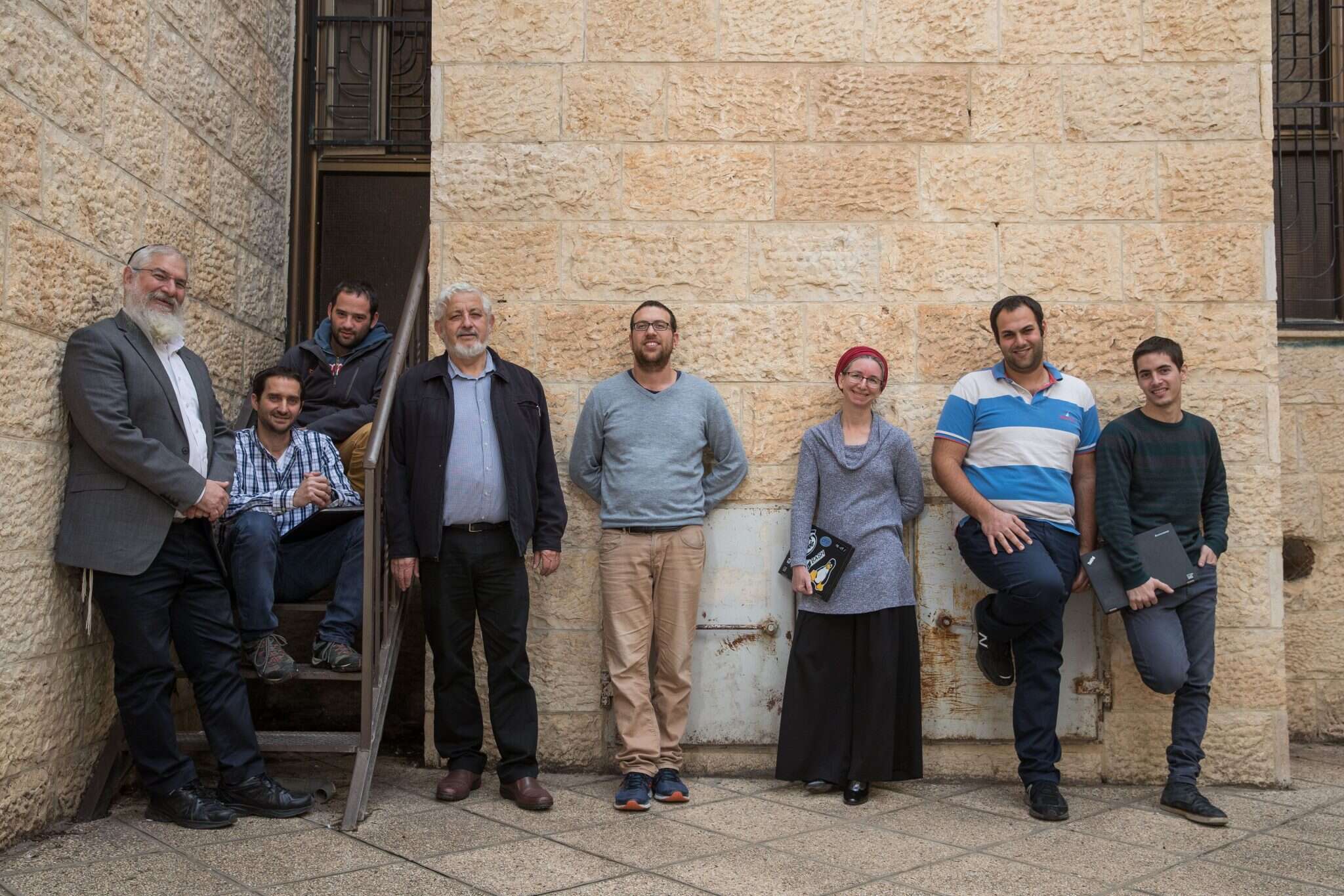 עובדי חברת MBER. | יונתן זינדל/פלאש 90