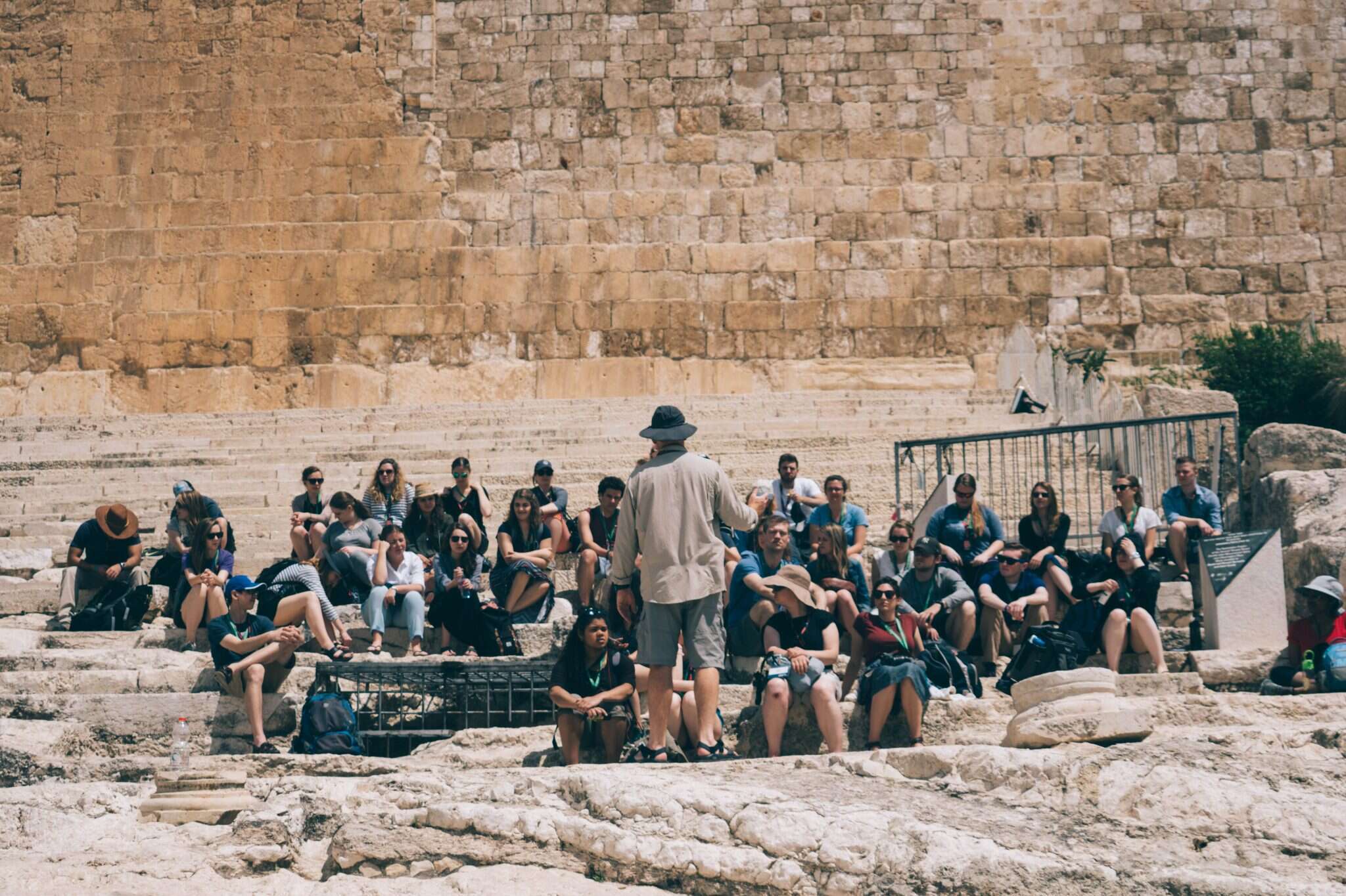 סיור במצדה. | באדיבות passages