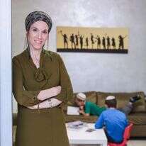 יערה ישורון. | אבישג שאר-ישוב