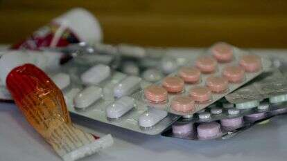 תרופות. | מרים צחי