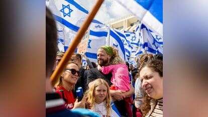 אוהל האחדות | נעמה שטרן