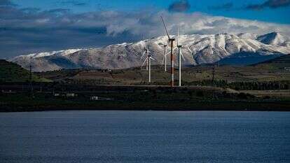 רמת הגולן, על רקע החרמון | מיכאל גלעדי, פלאש 90