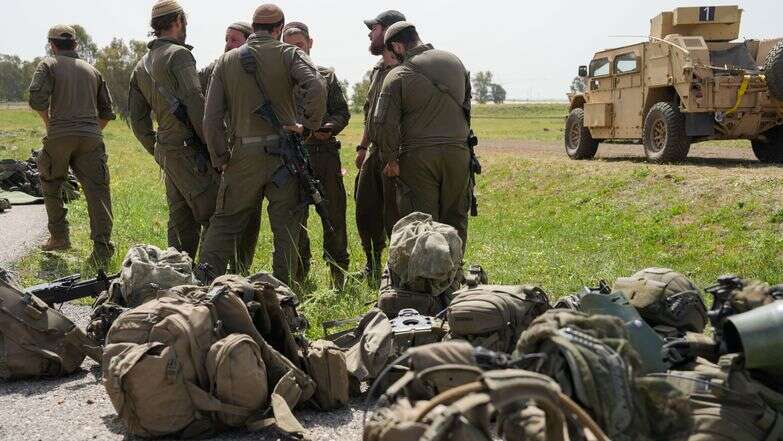 "אם נתעכב על הסטיגמות,
לא נגיע לשום מקום". לוחמי פלס"ר הגולן | אייל מרגולין - ג'יני