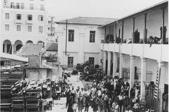 יהודים חסרי בית לאחר פרעות קמפבל ב-1931. | מתוך ויקיפדיה יהודים חסרי בית לאחר פרעות קמפבל ב-1931. | מתוך ויקיפדיה