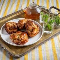 דייניש קינמון | גיא אשכנזי, Karela Agency דייניש קינמון | גיא אשכנזי, Karela Agency