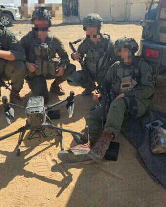 תפיסת רחפנים בגבול מצרים, ארכיון | דובר צה"ל תפיסת רחפנים בגבול מצרים, ארכיון | דובר צה"ל