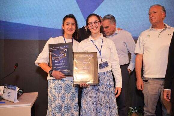 כלת התנ"ך, מיכל רואו וסגניתה, ברכה בלעיש | לע"מ כלת התנ"ך, מיכל רואו וסגניתה, ברכה בלעיש | לע"מ