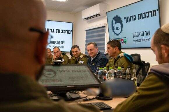 שר הביטחון באוגדה 162 | אריאל חרמוני, משרד הביטחו שר הביטחון באוגדה 162 | אריאל חרמוני, משרד הביטחו