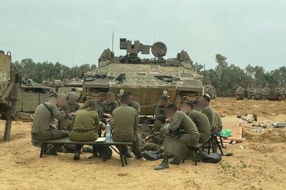 עיבוד אירועים עם לוחמים במהלך המלחמה | דובר צה"ל עיבוד אירועים עם לוחמים במהלך המלחמה | דובר צה"ל