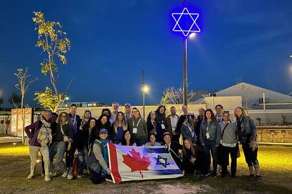 אנשי הטיפול הקנדיים שהגיעו במשלחת לארץ | מגבית קנדה אנשי הטיפול הקנדיים שהגיעו במשלחת לארץ | מגבית קנדה