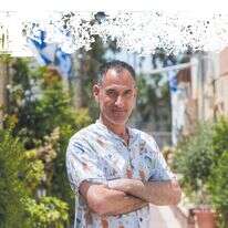 לירון מולדובן