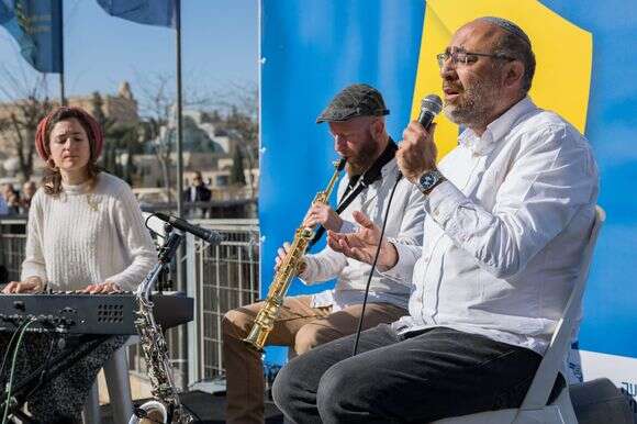 הרב טבול שר בעצרת למען החטופים בשער יפו | אבנר נייזברג הרב טבול שר בעצרת למען החטופים בשער יפו | אבנר נייזברג