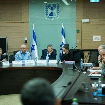 דיון על חוק הגיוס בוועדת החוץ והביטחון של הכנסת | יונתן זינדל, פלאש 90
