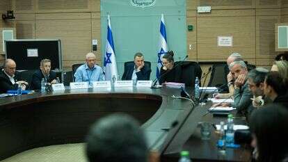 דיון על חוק הגיוס בוועדת החוץ והביטחון של הכנסת | יונתן זינדל, פלאש 90