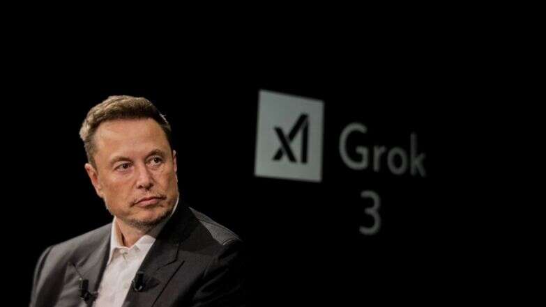 מאסק וגרוק | שאטרסטוק מאסק וגרוק | שאטרסטוק