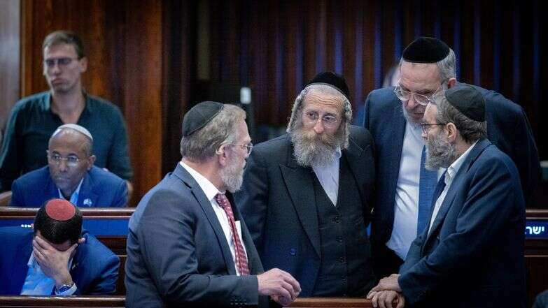 חברי יהדות התורה במליאת הכנסת | חיים גולדברג, פלאש 90 חברי יהדות התורה במליאת הכנסת | חיים גולדברג, פלאש 90