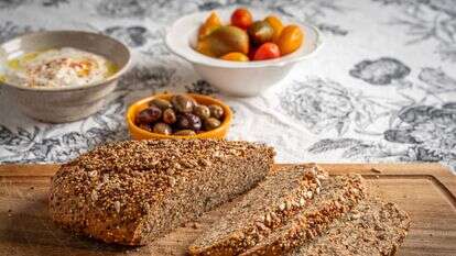 לחם עדשים וקינואה | גיא אשכנזי, Karela Agency