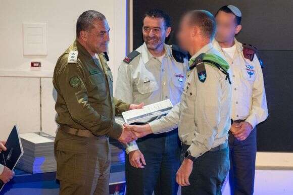 הרמטכ"ל זמיר בטקס | דובר צה"ל