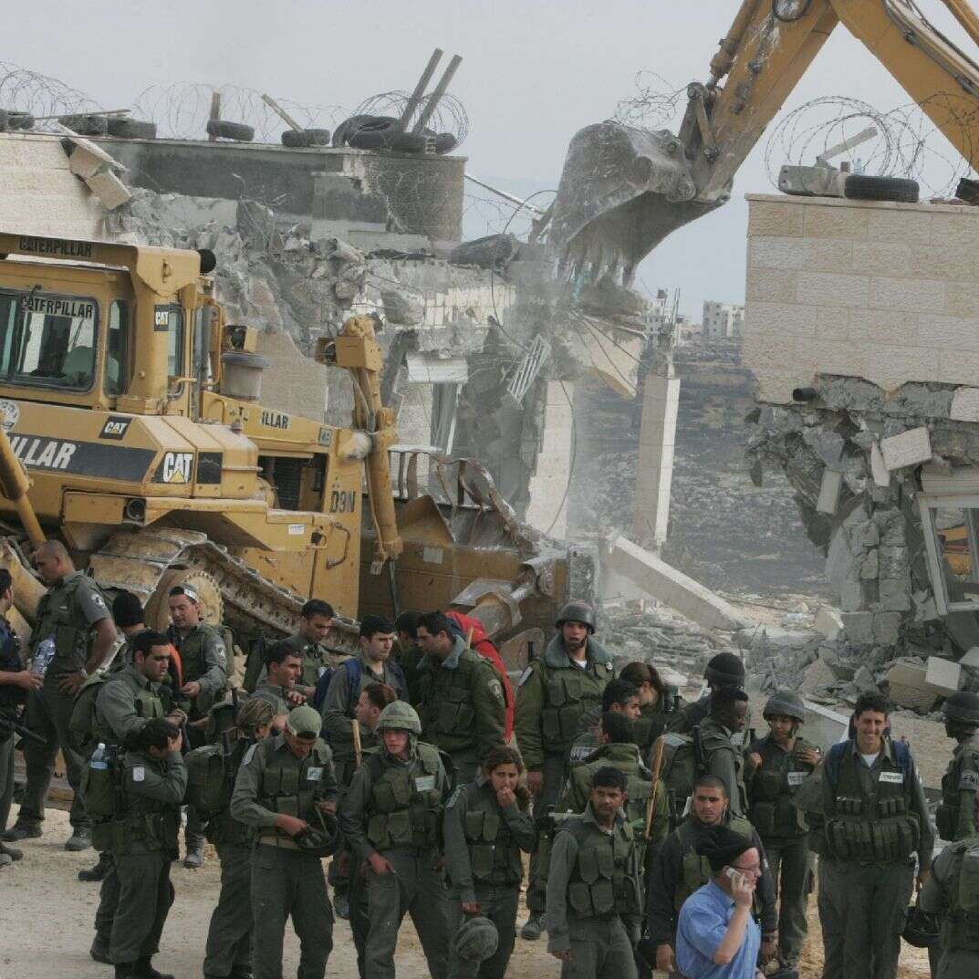 הפינוי בעמונה | מרים צחי