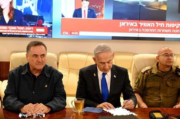 ראש הממשלה בנימין נתניהו בזמן ניהול מתקפת-המנע נגד איראן | אבי חיון, לע"מ ראש הממשלה בנימין נתניהו בזמן ניהול מתקפת-המנע נגד איראן | אבי חיון, לע"מ