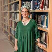 הרבנית שיינא גולדברג | נעמה שטרן