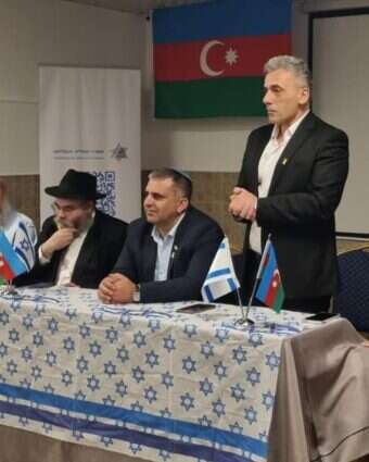 השר סופר בבאקו שאזרבייג'ן | באדיבות המצלם
