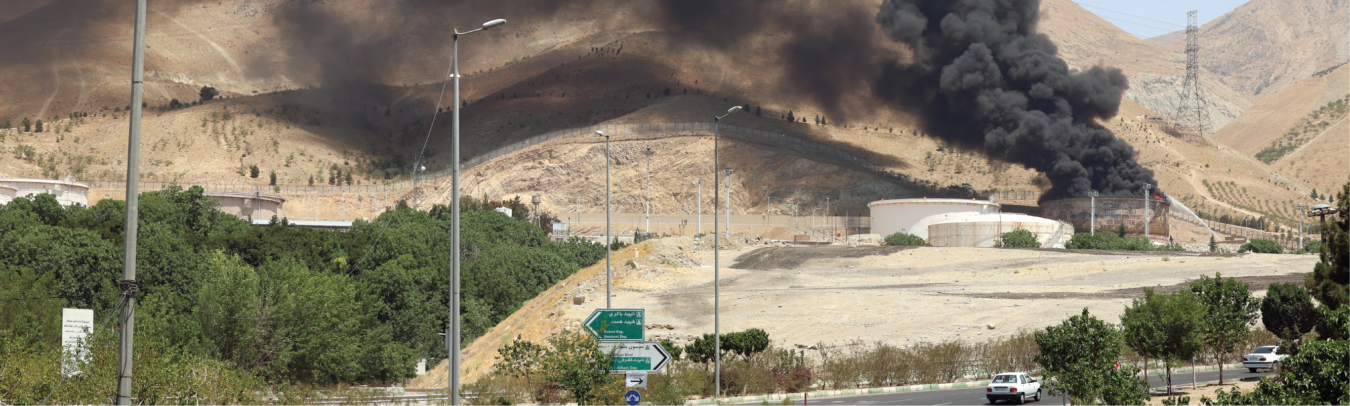 פגיעות עם אפקט מצטבר. איראן, בשבוע שעבר | EPA פגיעות עם אפקט מצטבר. איראן, בשבוע שעבר | EPA
