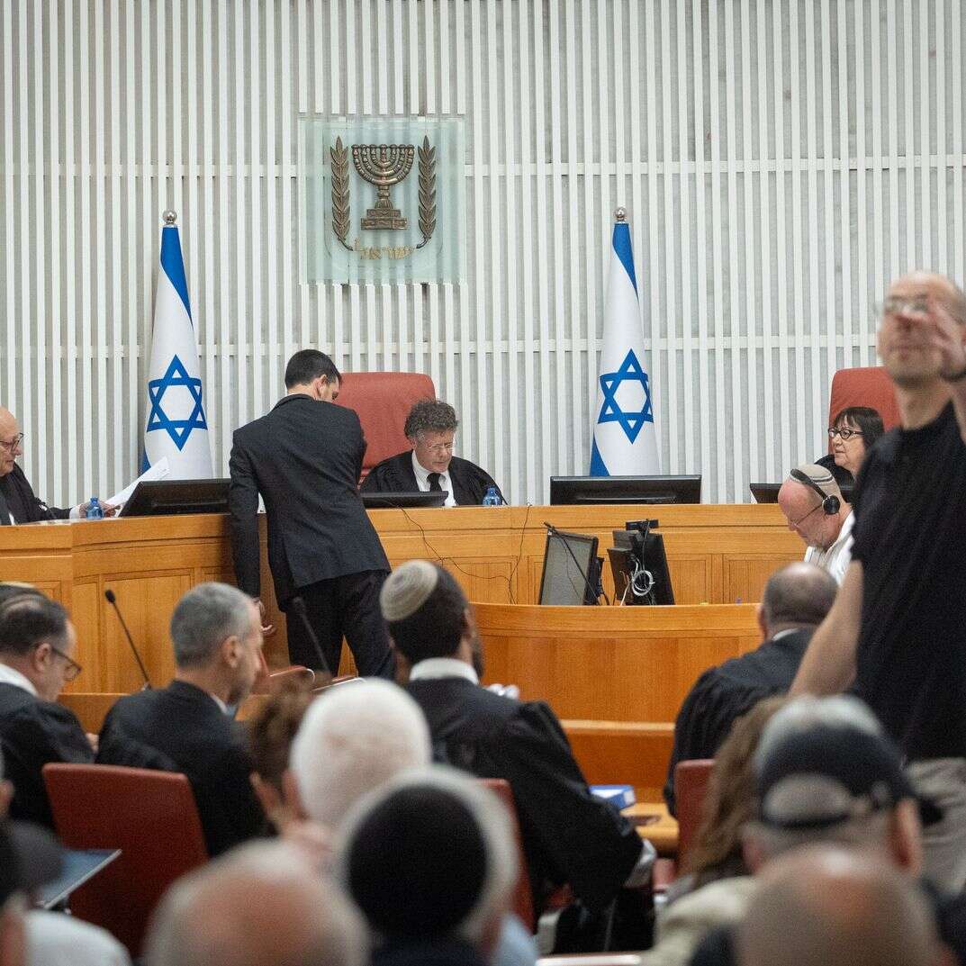בג"ץ דן בעתירה נגד חוות דעת היועמ"שית שאוסרת על רה"מ למנות את ראש השב"כ | יונתן זינדל, פלאש 90 בג"ץ דן בעתירה נגד חוות דעת היועמ"שית שאוסרת על רה"מ למנות את ראש השב"כ | יונתן זינדל, פלאש 90