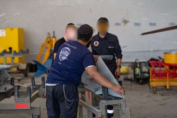 הטכנאים החרדים בחיל האוויר | דובר צה"ל הטכנאים החרדים בחיל האוויר | דובר צה"ל
