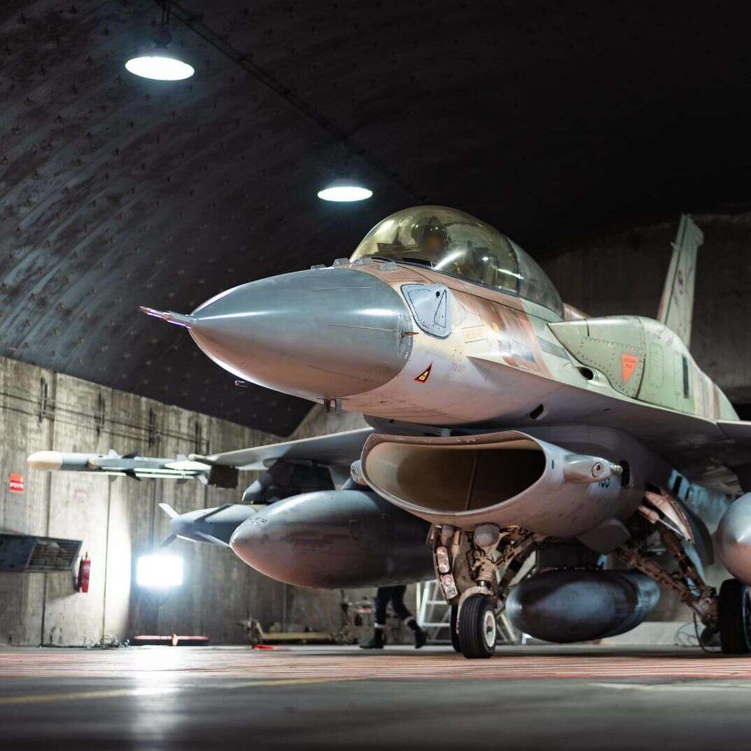 היערכות מטוסי קרב של חיל האוויר לתקיפות בתימן הלילה | דובר צה"ל היערכות מטוסי קרב של חיל האוויר לתקיפות בתימן הלילה | דובר צה"ל