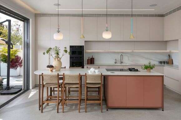 מטבחי סמל דלית ונגרובסקי | אלעד גונן