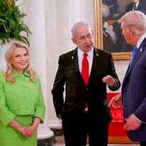 ראש הממשלה בנימין נתניהו ורעייתו שרה עם נשיא ארה"ב דונלד טראמפ בבית הלבן | אבי אוחיון - לע"מ