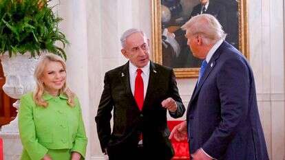ראש הממשלה בנימין נתניהו ורעייתו שרה עם נשיא ארה"ב דונלד טראמפ בבית הלבן | אבי אוחיון – לע"מ