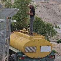 גנב מים ליד מבואות יריחו | השומר החדש