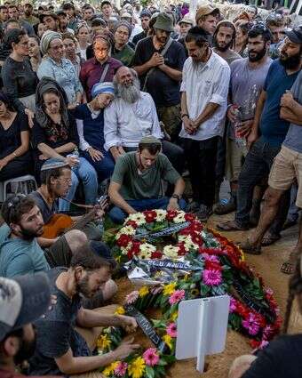 הלוויתו של אברהם אזולאי הי"ד | נעמה שטרן