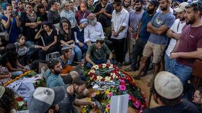 הלוויתו של אברהם אזולאי הי"ד | נעמה שטרן