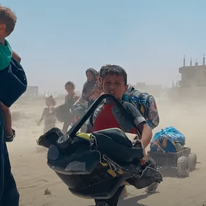 מתוך הסרט התיעודי Gaza: How to Survive a Warzone | צילום מסך מהטריילר מתוך הסרט התיעודי Gaza: How to Survive a Warzone | צילום מסך מהטריילר