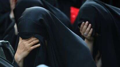 נשים איראניות | EPA/ABEDIN TAHERKENAREH נשים איראניות | EPA/ABEDIN TAHERKENAREH