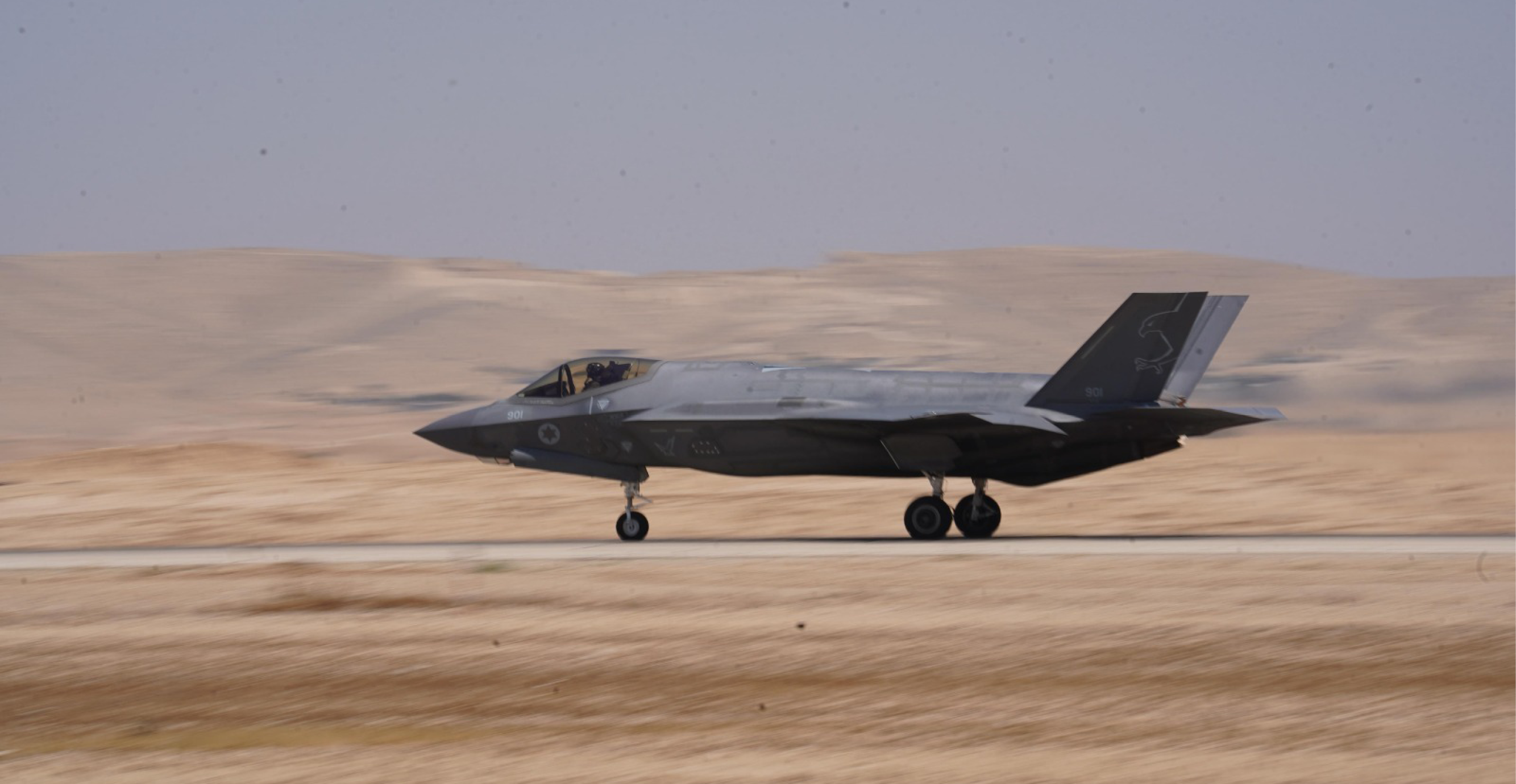"חווינו במלחמה הזאת את ששת הימים על סטרואידים". מטוס ישראלי ממריא בימי מבצע "עם כלביא" | דובר צה"ל "חווינו במלחמה הזאת את ששת הימים על סטרואידים". מטוס ישראלי ממריא בימי מבצע "עם כלביא" | דובר צה"ל